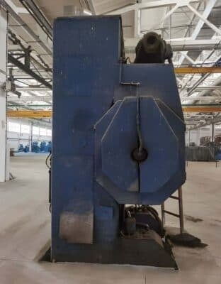 Pressa a ginocchiera Barnaul K8340 - 1000 ton (Foto 4)