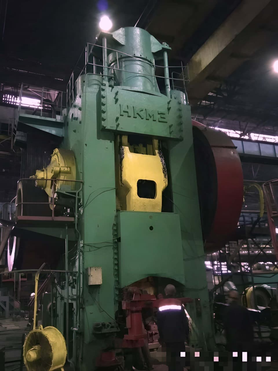 Pressa per stampaggio a caldo NKMZ Kramatorsk 6300 - 6300 ton