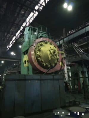 Pressa per stampaggio a caldo NKMZ Kramatorsk 6300 - 6300 ton (Foto 2)