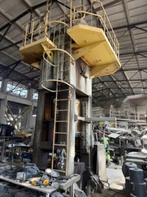Pressa per sbavatura TMP Voronezh KA9536 - 400 ton (Foto 1)