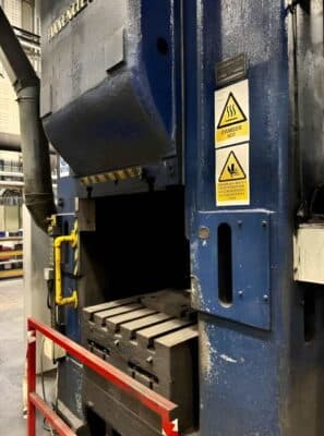 Pressa a vite Hasenclever FPRN 400 - 1600 ton (Foto 4)