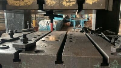 Pressa per sbavatura TMP Voronezh K2538 - 630 ton (Foto 5)