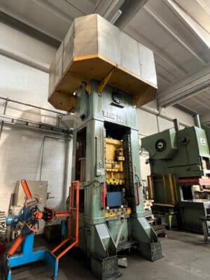 Pressa per sbavatura TMP Voronezh KB2536 - 400 ton (Foto 3)