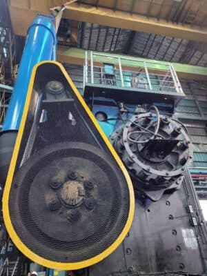 Pressa per stampaggio a caldo TMP Voronezh K8544 - 2500 ton (Foto 1)