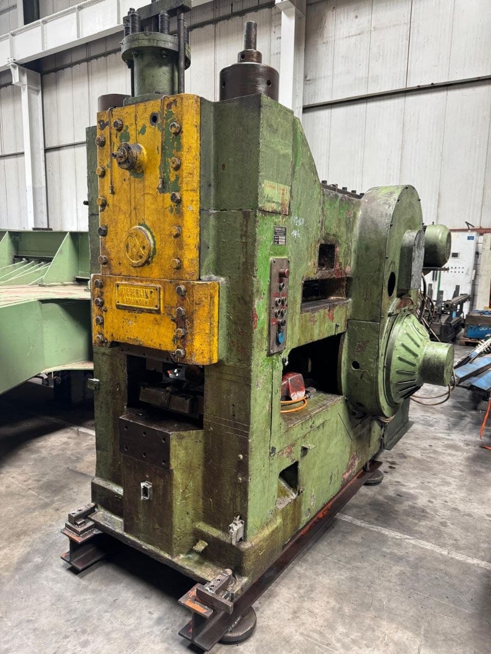 Macchina orizzontale per ricalcatura Kieserling SKH 200 - 200 ton