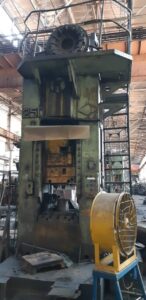 Pressa a sbavare e preformare TMP Voronezh KB9534 - 250 ton (ID:75660) - Dabrox.com