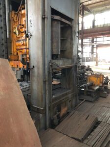 Pressa a sbavare e preformare TMP Voronezh K2540 - 1000 ton (ID:S80849) - Dabrox.com