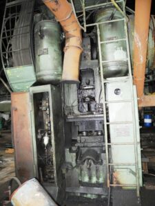 Pressa per stampaggio a caldo TMP Voronezh K04.019.840 - 1000 ton (ID:75890) - Dabrox.com