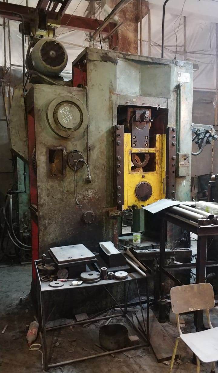 Pressa a ginocchiera Barnaul KB8336 - 400 ton (ID:75691) - Dabrox.com