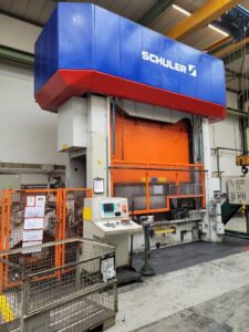 Pressa per stampaggio Schuler SP400 - 400 ton (ID:76314) - Dabrox.com