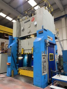 Pressa per stampaggio fogli Fagor EM-400 - 400 ton (ID:76184) - Dabrox.com