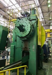 Pressa per stampaggio a caldo TMP Voronezh AKKB8040 - 1000 ton (ID:76316) - Dabrox.com