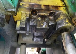 Pressa per stampaggio a caldo TMP Voronezh AKKB8040 - 1000 ton (ID:76316) - Dabrox.com