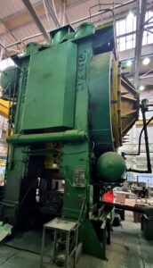 Pressa per stampaggio a caldo TMP Voronezh K8544 - 2500 ton (ID:76317) - Dabrox.com