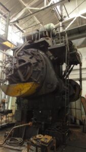 Pressa per stampaggio a caldo TMP Voronezh K8542 - 1600 ton (ID:75907) - Dabrox.com