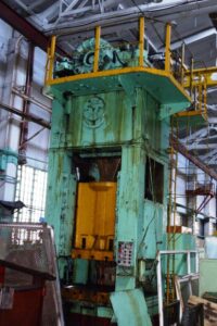 Pressa a sbavare e preformare TMP Voronezh - 630 ton