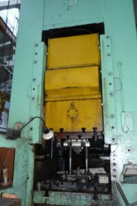 Pressa per estrusione a freddo Barnaul AC5100 - 400 ton (ID:75193) - Dabrox.com