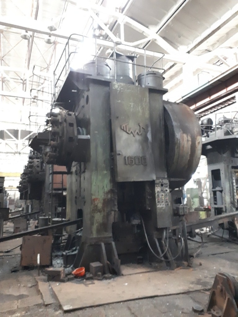 Pressa per stampaggio a caldo TMP Voronezh K04.038.842 - 1600 ton (ID:75689) - Dabrox.com