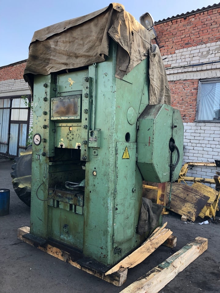Pressa a ginocchiera Barnaul K8338 - 630 ton (ID:75152) - Dabrox.com