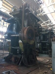 Pressa per stampaggio a caldo TMP Voronezh K8542 - 1600 ton (ID:75711) - Dabrox.com