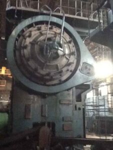 Pressa per stampaggio a caldo TMP Voronezh KB8046 - 4000 ton (ID:S82498) - Dabrox.com