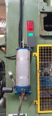 Pressa per stampaggio Schuler P2E2S 315/1.25 - 315 ton (Foto 13)