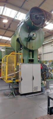 Pressa per stampaggio Schuler P2E2S 315/1.25 - 315 ton (Foto 18)