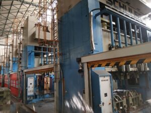 Linea di stampaggio Schuler G2 - 3800 ton (ID:76324) - Dabrox.com