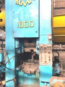Pressa per stampaggio a caldo TMP Voronezh K04.019.840 - 1000 ton (ID:76052) - Dabrox.com