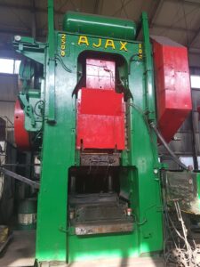 Pressa per stampaggio a caldo Ajax - 2500 ton