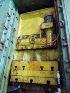 Pressa a sbavare e preformare TMP Voronezh K2535A - 315 ton (ID:76153) - Dabrox.com