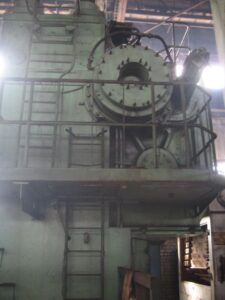 Pressa a ginocchiera TMP Voronezh KB8044 - 2500 ton (ID:S85117) - Dabrox.com