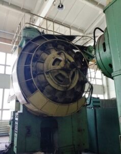 Pressa per stampaggio a caldo TMP Voronezh KB8542 - 1600 ton (ID:75707) - Dabrox.com