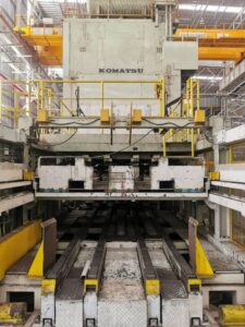 Pressa per stampaggio Komatsu E4T1700 - 1700 ton (ID:76304) - Dabrox.com