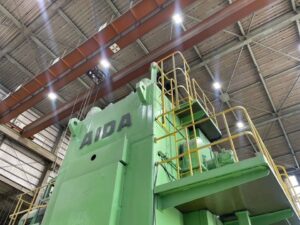 Pressa per stampaggio a freddo Aida PK-200 - 2000 ton (ID:76330) - Dabrox.com