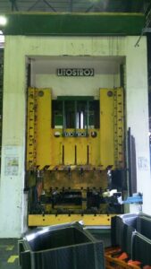 Pressa idraulica Litostroj - 630 ton