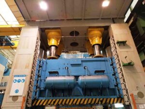 Pressa per stampaggio TMP Voronezh K4043 - 2000 ton (ID:76332) - Dabrox.com