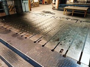 Pressa per stampaggio TMP Voronezh K4043 - 2000 ton (ID:76332) - Dabrox.com