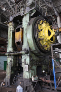 Pressa per stampaggio a caldo TMP Voronezh K8544 - 2500 ton (ID:75215) - Dabrox.com