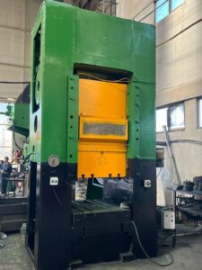 Pressa a ginocchiera Barnaul K8342 - 1600 ton (ID:76334) - Dabrox.com