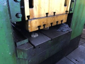 Pressa a sbavare e preformare Zdas LU630 A - 630 ton (ID:75151) - Dabrox.com