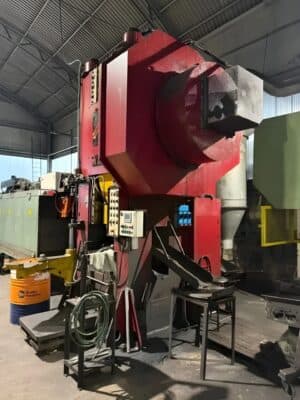 Pressa per forgiatura a caldo Manzoni SV650 - 650 ton (Foto 1)