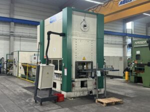 Pressa per stampaggio Kaiser KSTU 3150 - 315 ton (ID:S89874) - Dabrox.com