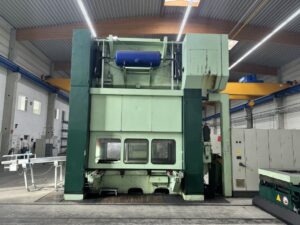 Pressa per stampaggio Kaiser KSTU 5000 - 500 ton (ID:S89903) - Dabrox.com