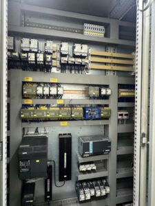 Pressa per stampaggio Kaiser KSTU 5000 - 500 ton (ID:S89903) - Dabrox.com