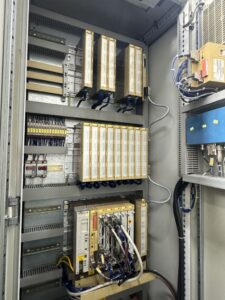 Pressa per stampaggio Kaiser KSTU 5000 - 500 ton (ID:S89903) - Dabrox.com