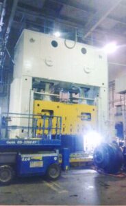 Pressa per stampaggio Erfurt - 800 ton