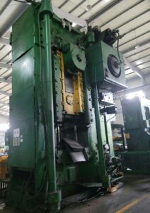 Pressa per estrusione a freddo Barnaul KB0040 - 1000 ton (ID:76323) - Dabrox.com
