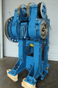 Pressa per stampaggio a caldo Eumuco KSP 65 - 630 ton (ID:S75936) - Dabrox.com