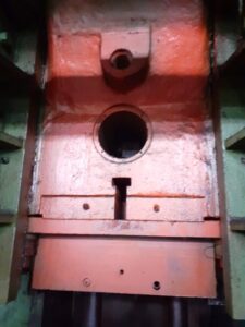 Pressa per stampaggio a caldo TMP Voronezh K8544 - 2500 ton (ID:75709) - Dabrox.com